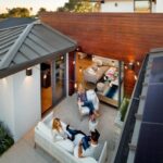 Tips on Helping Friends and Family Go Solar