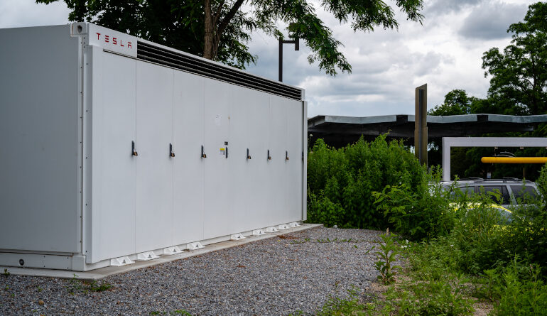 Energy storage set to be ineligible for low-income bonus credit in 2025 SEIA is pushing for this to change.